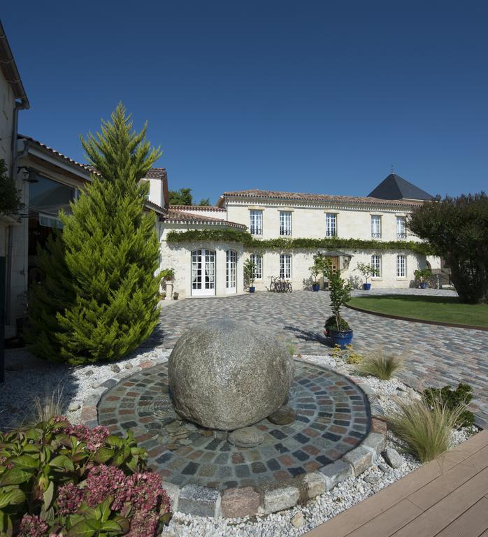 Domaine De Larchey Hotel 3*